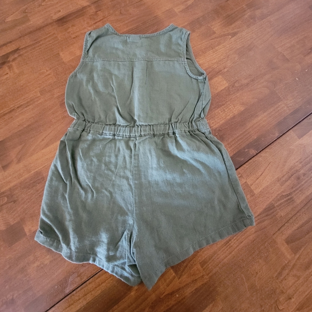 Girls Old Navy Romper - Picture 3 of 3